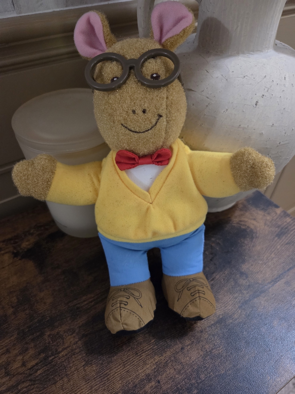 Vintage 1996 Playskool Talking Arthur Doll